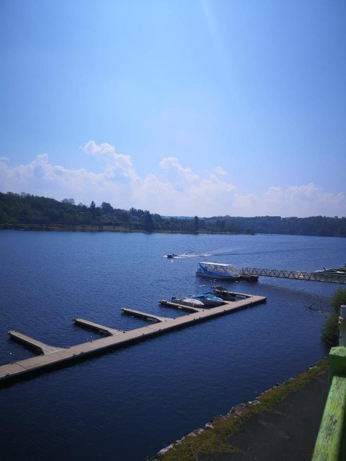 L'Essenciel Du Lac Eguzon-Chantome Exterior foto